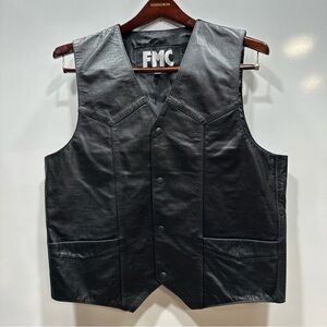 FMC~First Manufacturing Co~Black leather 4 Snap~Motorcycle Vest~Sz Mens (44)‎
